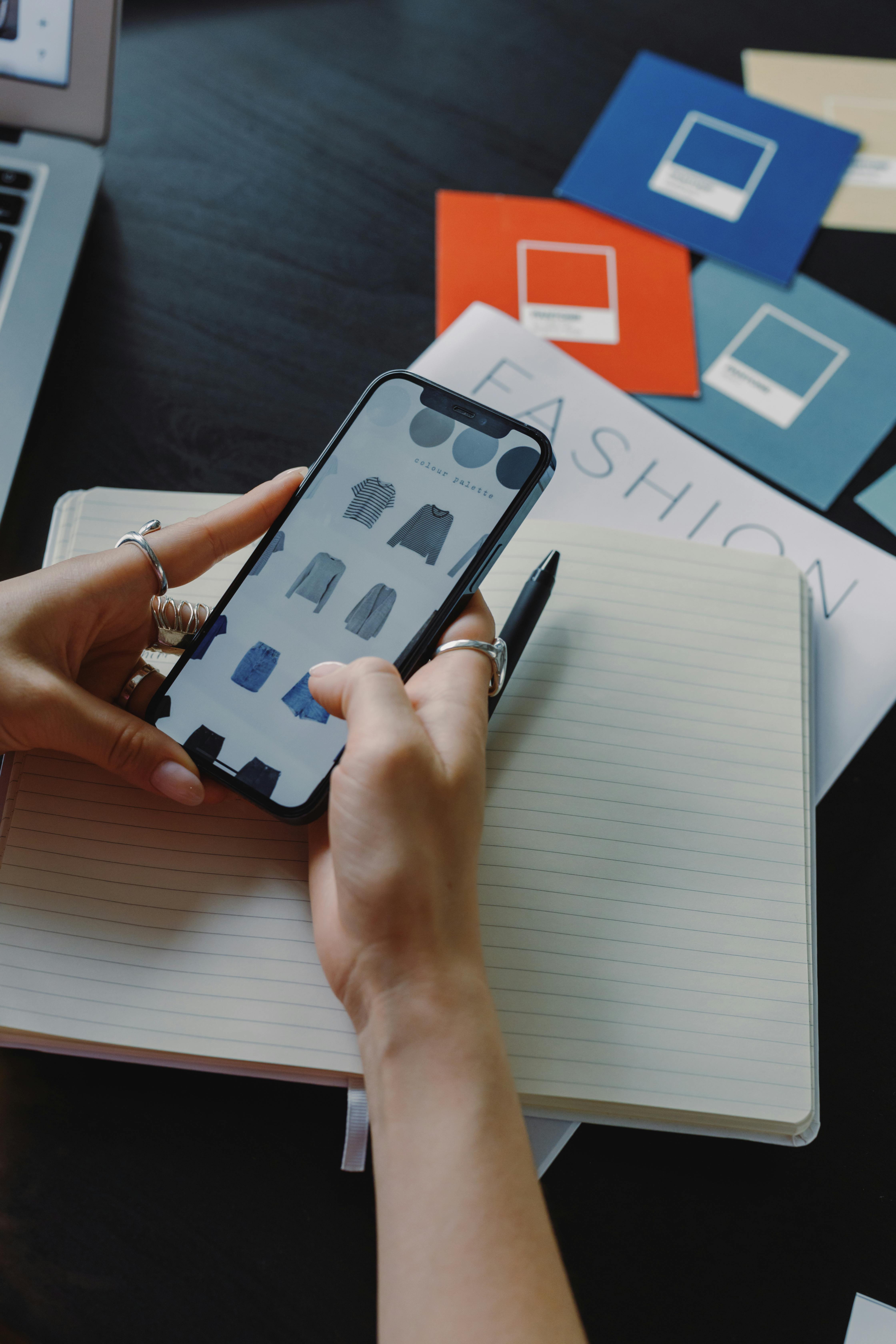 Canadian E-commerce Trends in 2024: Discover Local Alternatives
